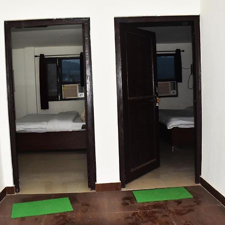 Corbett Bhavesh Home Stay Jhirna ห้อง รูปภาพ